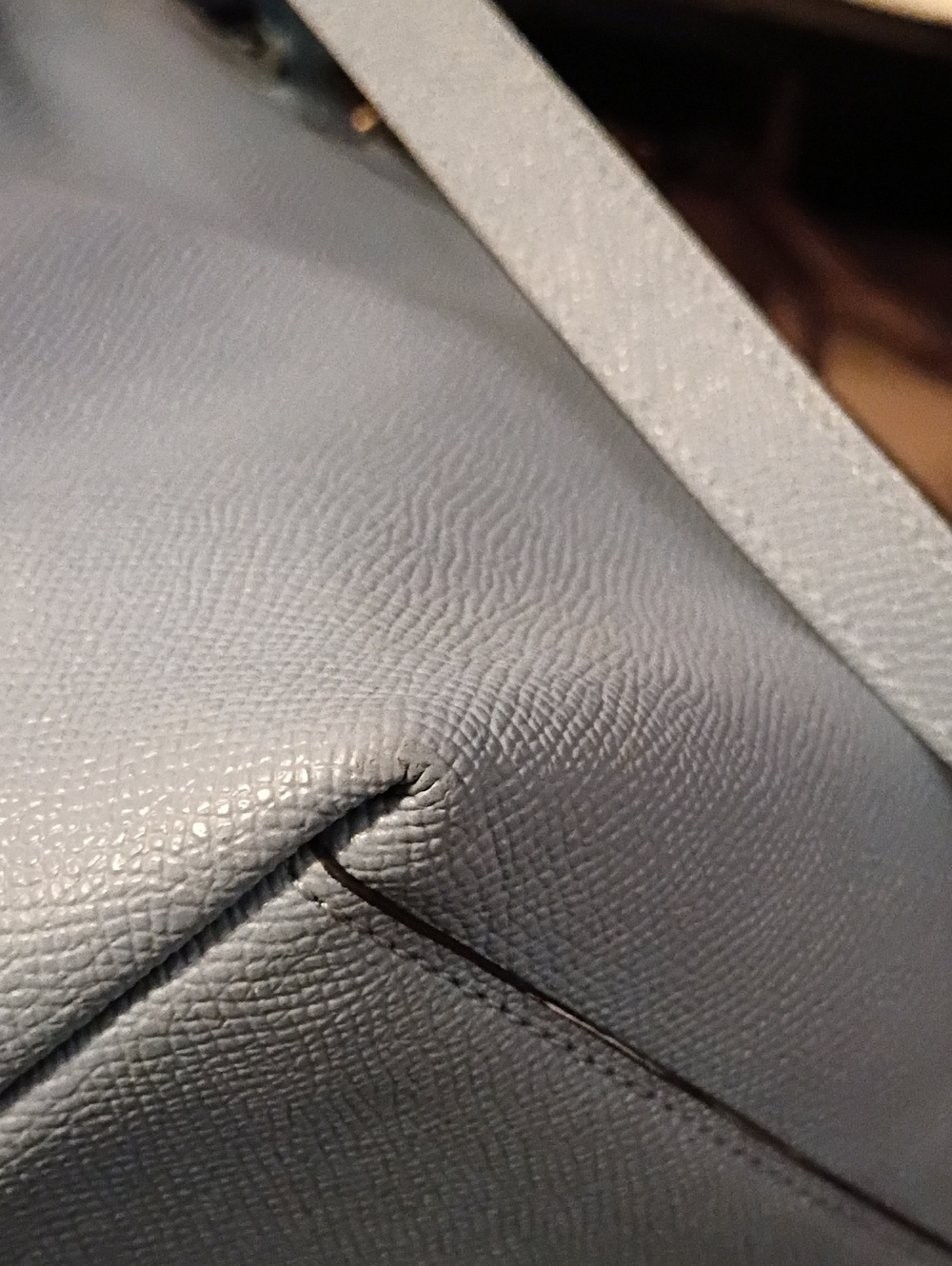 Coach Gallery Tote - Picture 10 of 12
